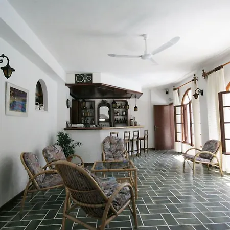 Atlantis Naousa (Paros)