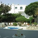 Meros, Santikos Collection Hotel Naousa