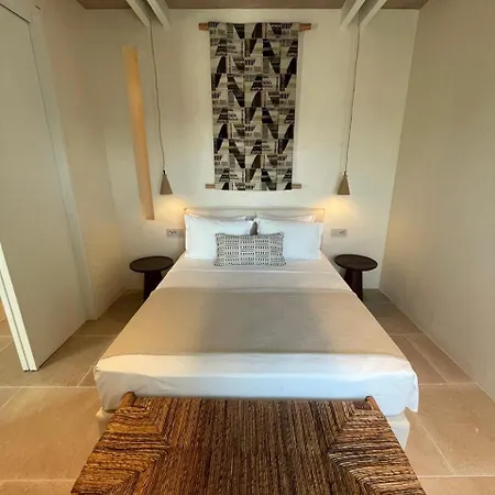 Meros, Santikos Collection Hotel Naousa (Paros)