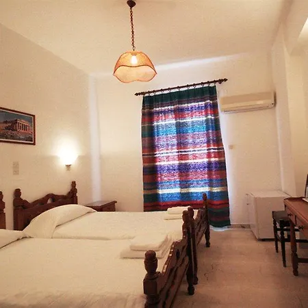 Atlantis Hotel Naousa (Paros)