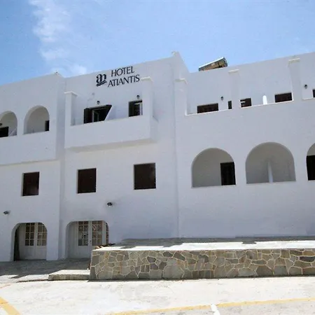 Meros, Santikos Collection Hotel