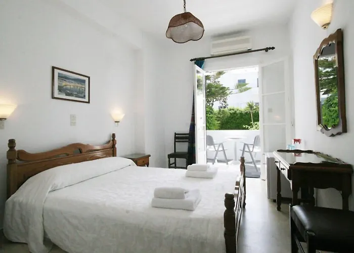 Meros, Santikos Collection Ξενοδοχείο 4*