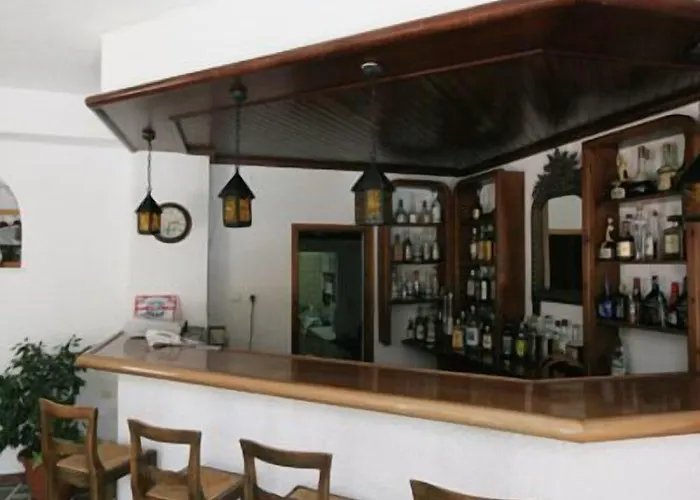 Ξενοδοχείο Meros, Santikos Collection