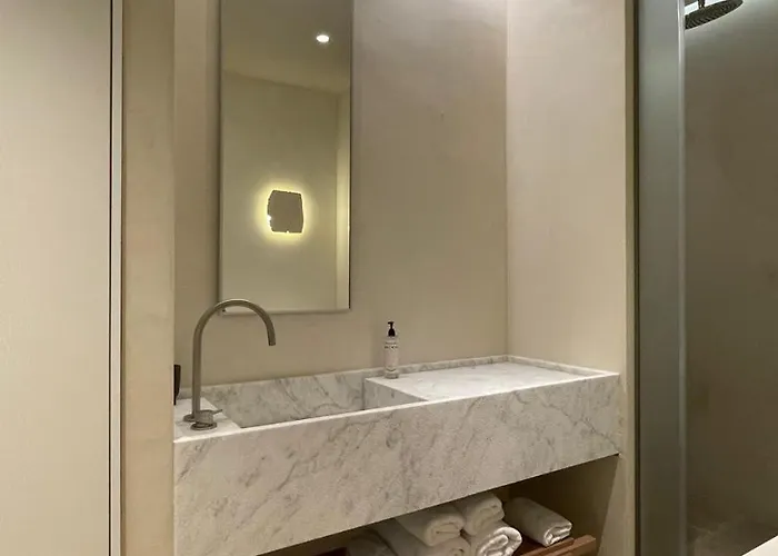 Meros, Santikos Collection Hotel Naousa (Paros)