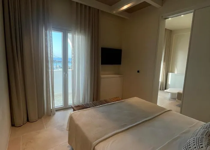 Hotel Meros, Santikos Collection Naousa (Paros)